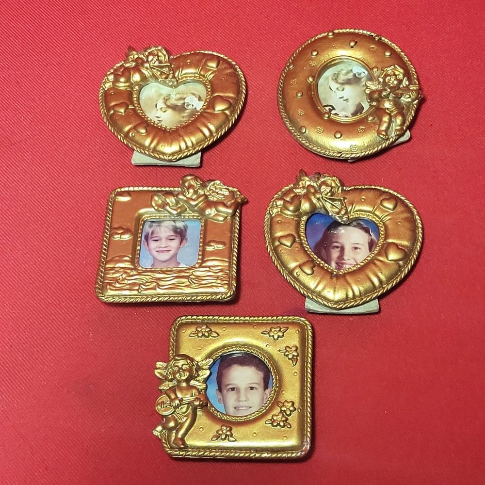 VTG Mini Golden Angel Cherub Picture Photo Frame Magnet Polyresin